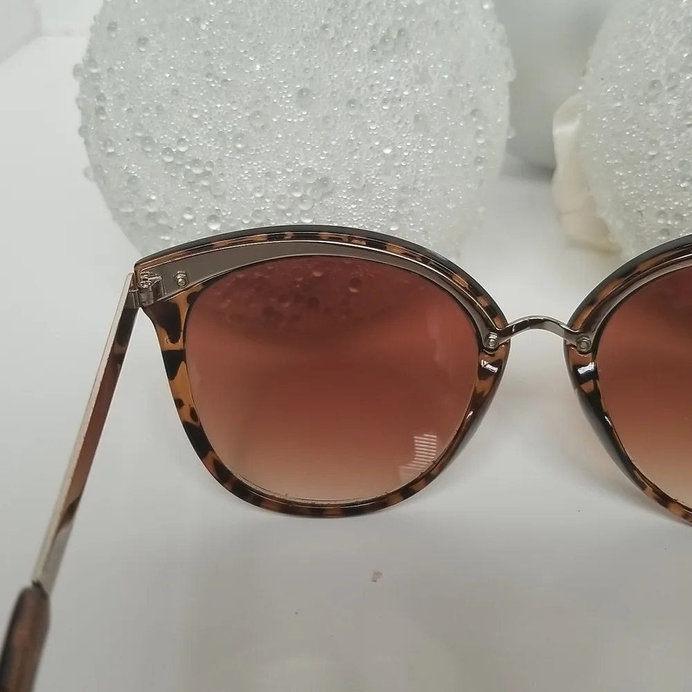 Steve Madden Tortoise Sunglasses